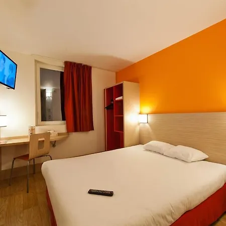 Greet Bourg-en-bresse Sud 2* Montagnat