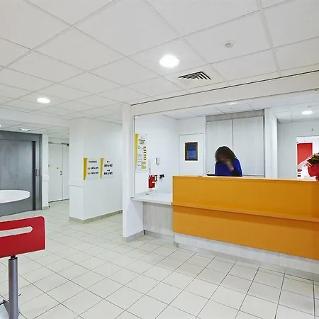 Greet Bourg-en-bresse Sud Hotel 2*